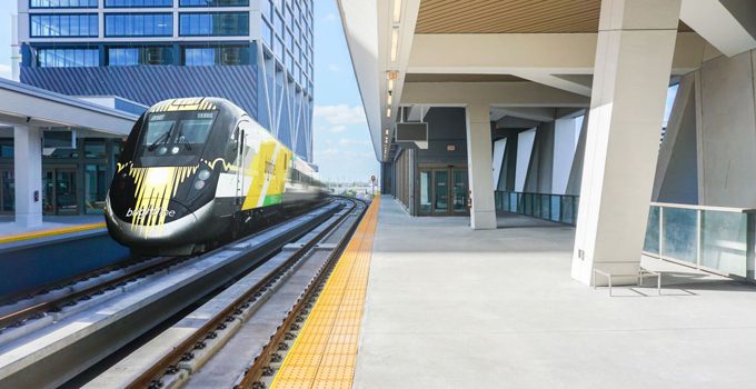 Servicio de Tren Rápido de Brightline Enlaza Ahora Miami, Fort Lauderdale y West Palm Beach