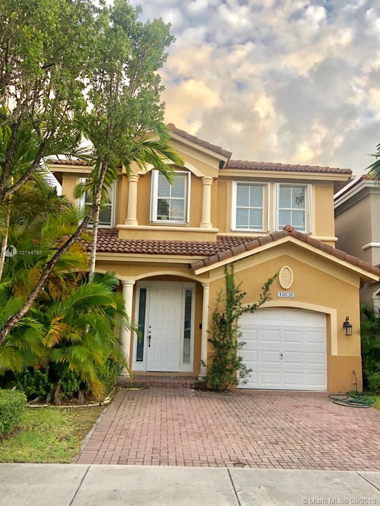 Casa en venta en 10836 NW 85 TER, Doral, FL 33178