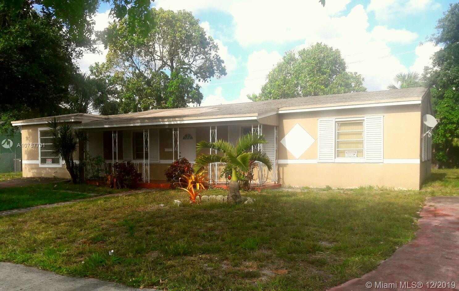 Casa en venta en 15901 NW 17th Ct, Miami Gardens, FL 33054