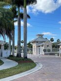 10555 NW 69th Ter, Doral, FL, 33178 - MLS A11297108