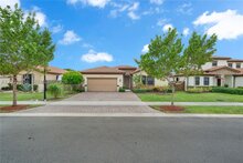 2484 SE 1st St, Homestead, FL, 33033 - MLS A12022676