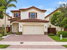 8830 NW 101st Pl, Doral, FL, 33178 - MLS A12093353
